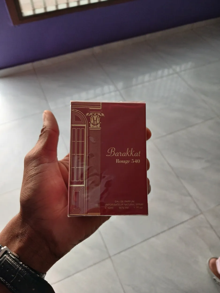 Barakkat Rouge 540 (caixa vermelha)
