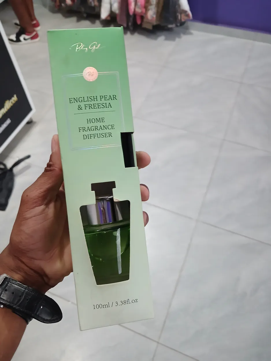 Difusor English Pear & Freesia