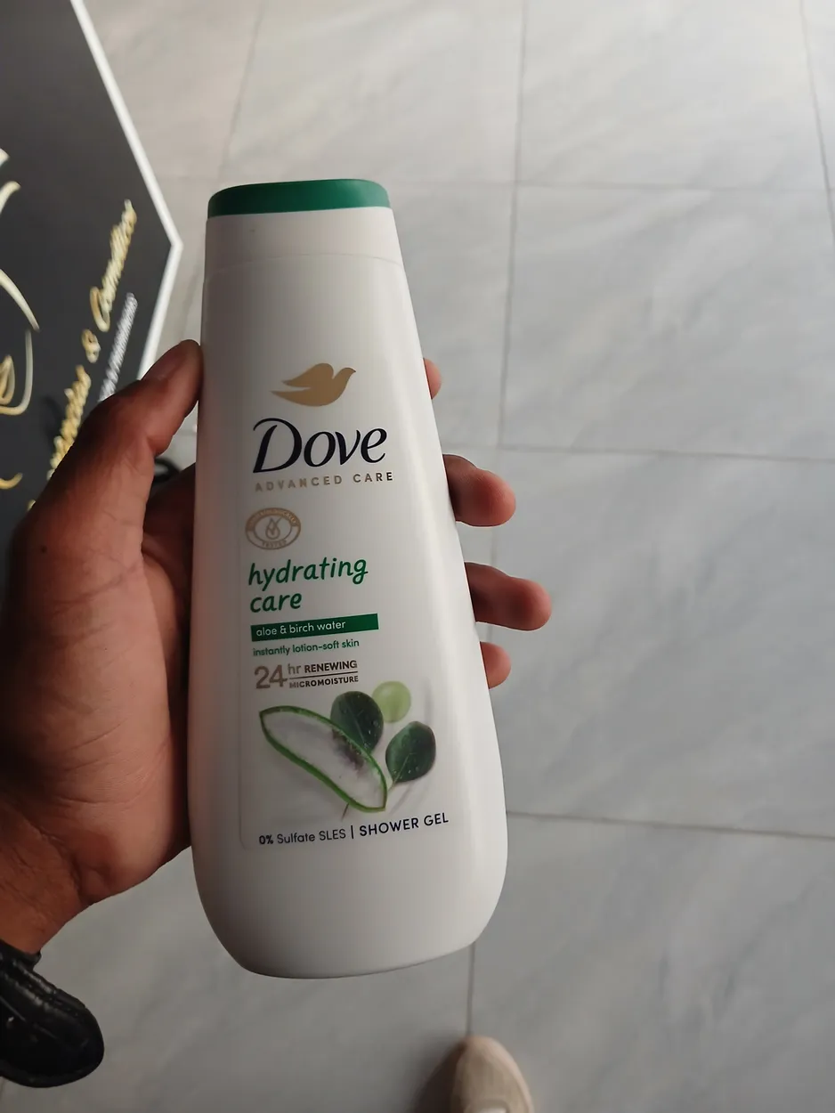 Dove Hydrating Care Shower Gel