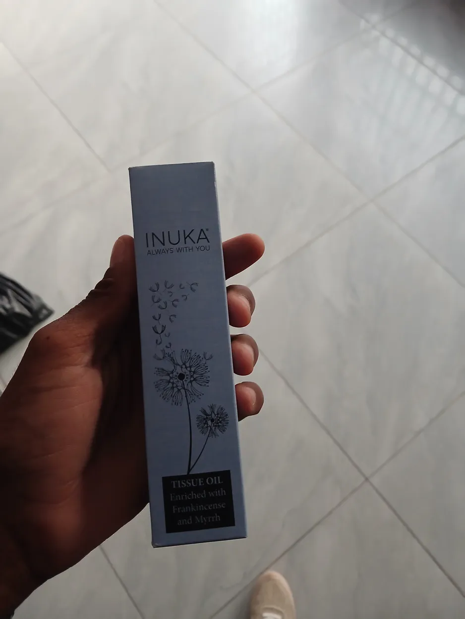 Inuka Parfum (caixa azul floral)