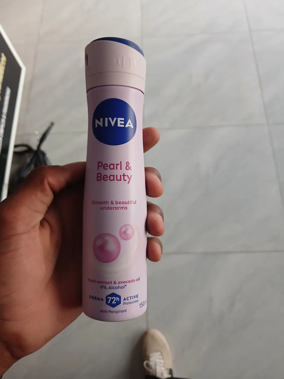 Nivea Pearl & Beauty