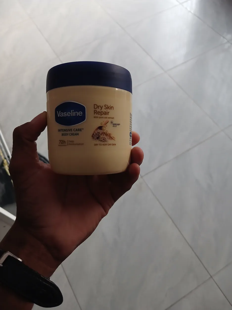 Vaseline Intensive Care Dry Skin Repair